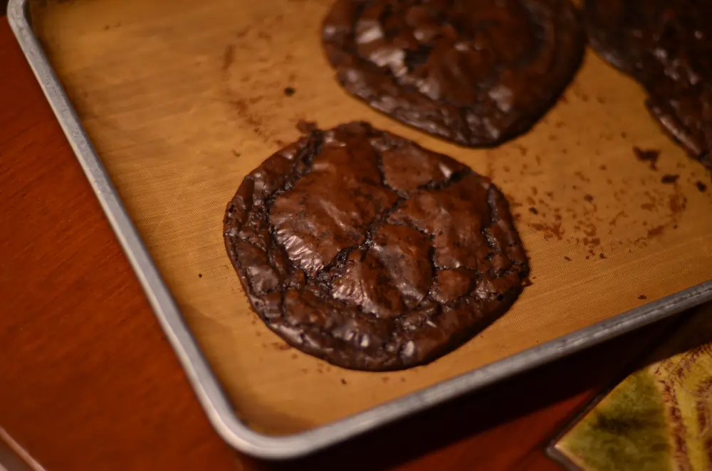 مواد لازم برای تهیه کوکی رژیمی با کوکینگ لاینر